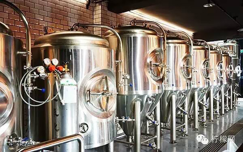 2015年 深圳TAPS 500L精釀啤酒酒吧交鑰匙工程完成安裝 (3)